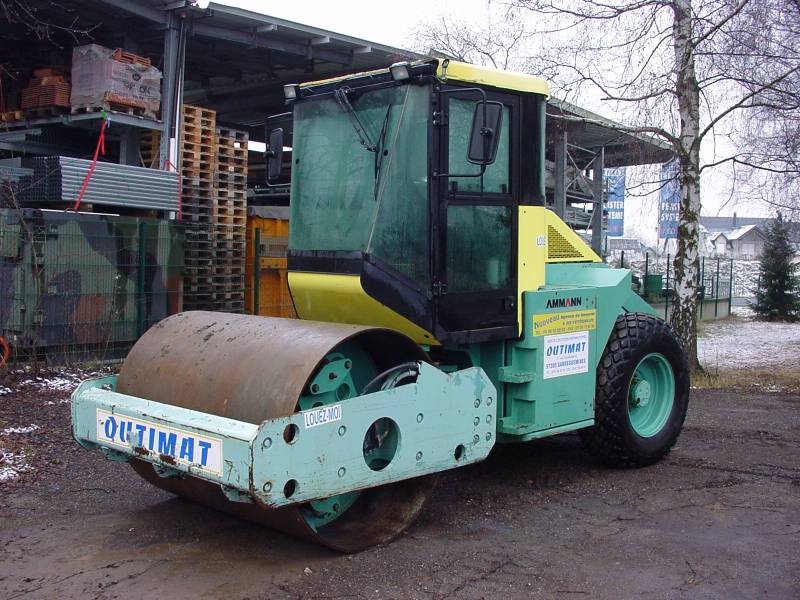 Louer Rouleau compacteur 7t